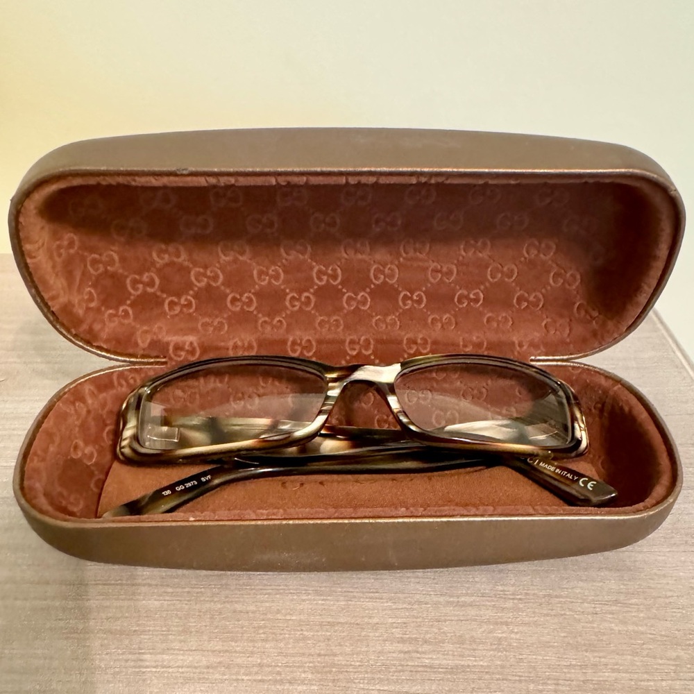 GUCCI eyeglasses